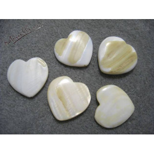 Bílé perleťové srdíčko, 31 mm