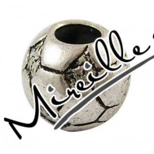 Kovový korálek fotbalový míč, STAROSTŘÍBRNÝ odstín