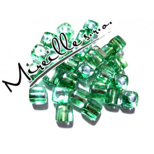 Čirá kostička s perleťovým zeleným průtahem