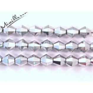 Broušené pyramidky, stříbrný celopokov, 6x6 mm