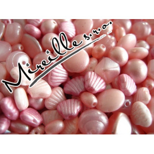 Mix matných růžových voskových perlí a tvarů