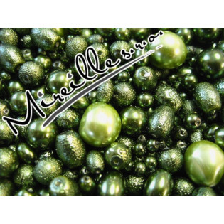 Mix hrubých a hladkých perlí středně zelených, 20 g