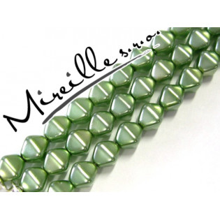 Voskové perle světle zelené lucerničky, 6x6 mm