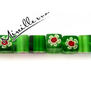 Kostička Millefiori zelená s červenou květinou, +/- 10 mm