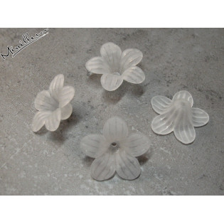 Plastová květina menší bílá matná, 24x10 mm