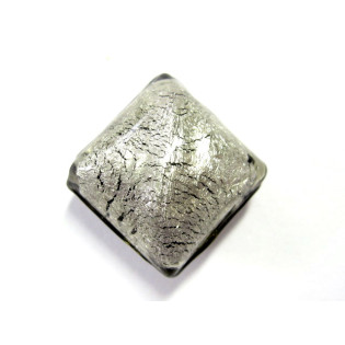 Vinutá perle šedá, čtvereček s plátkem stříbra, 16x16 mm